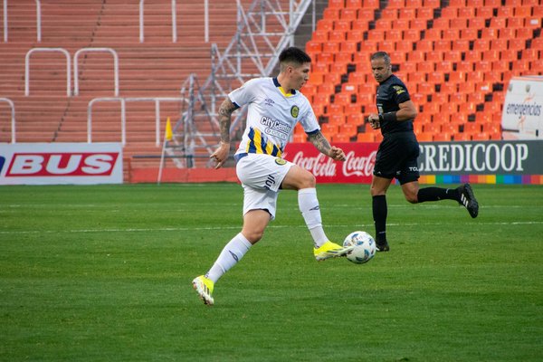 Revitalizing player involvement: cutting-edge techniques for football coaches to craft engaging training experiences